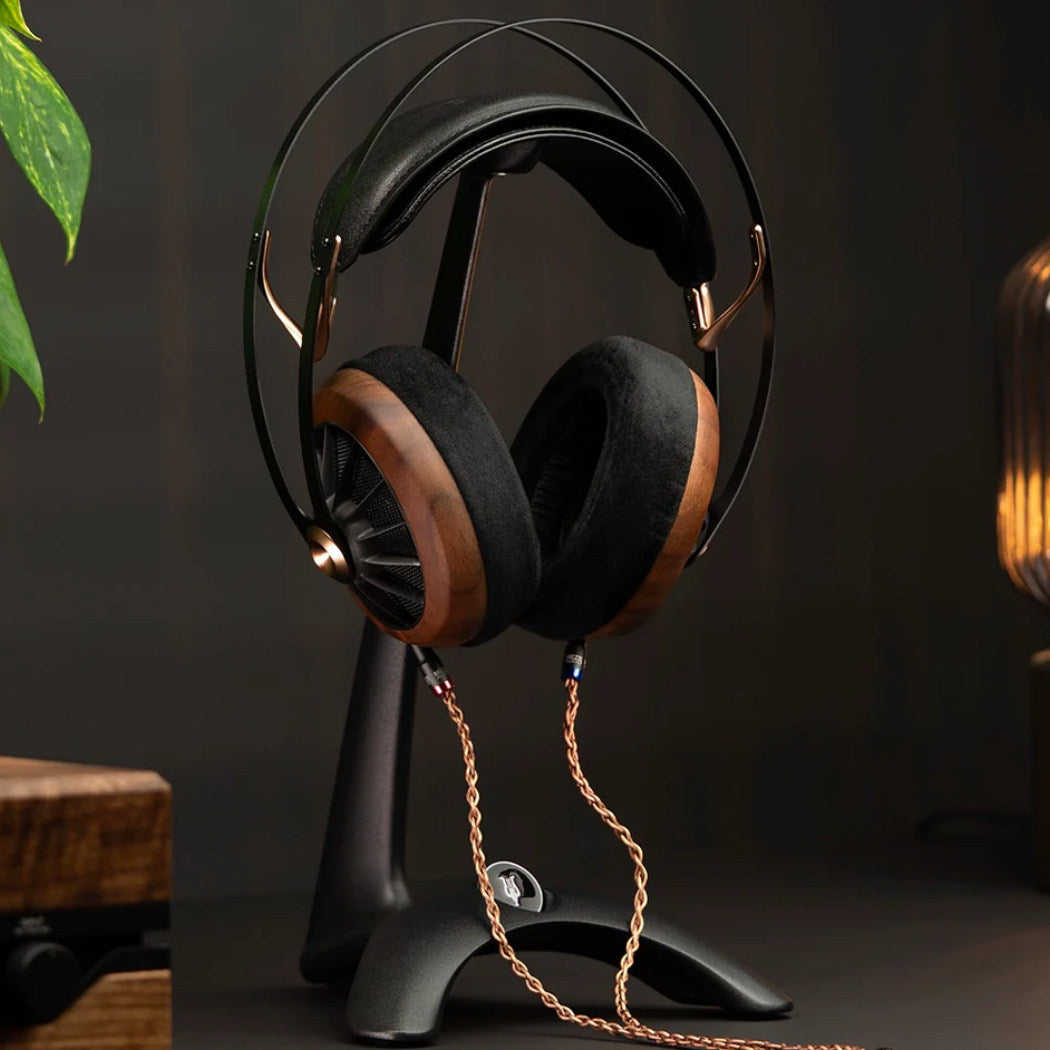 Meze Manta Headphone Stand – Stylish & Durable