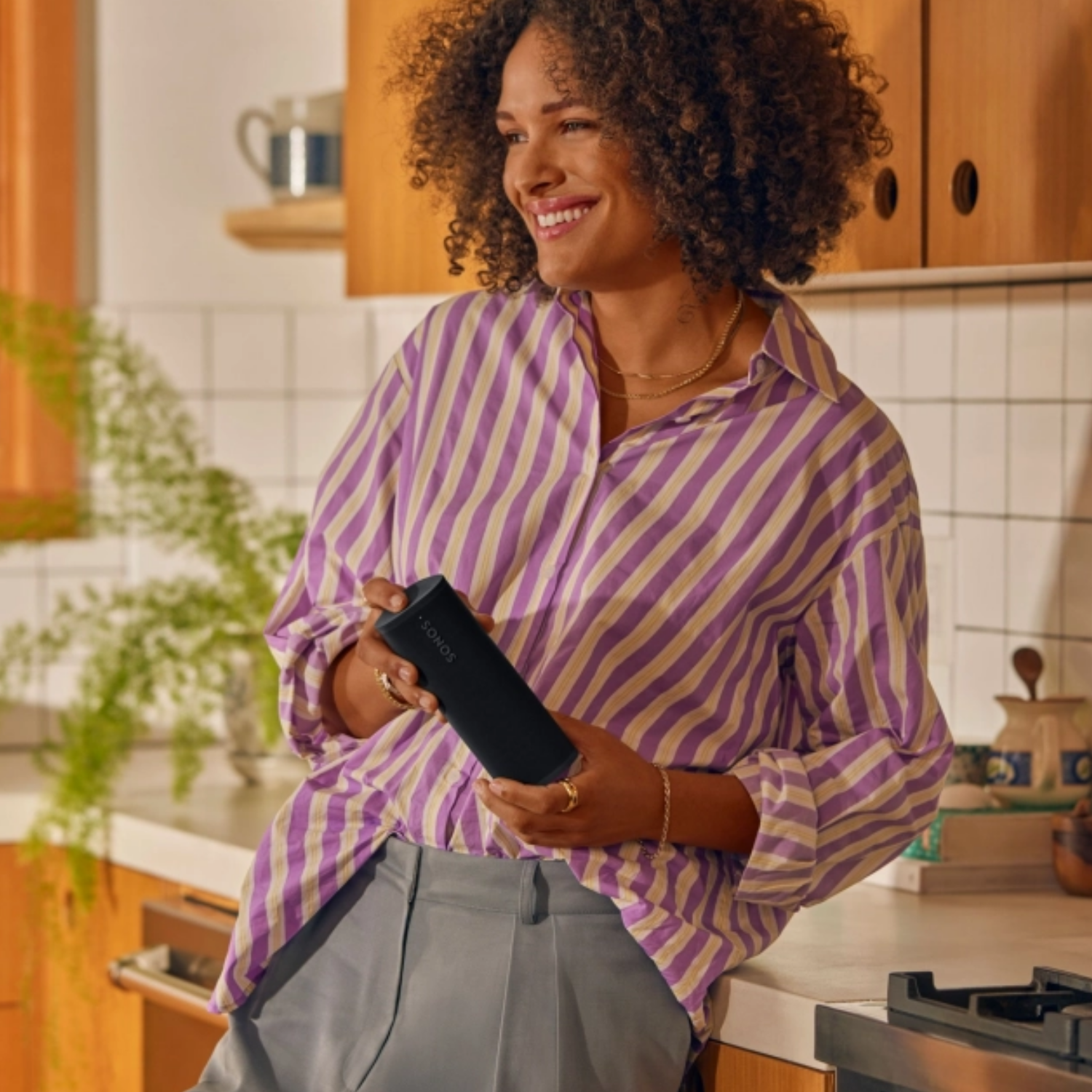 Sonos Roam 2 Portable Bluetooth Speaker Lifestyle