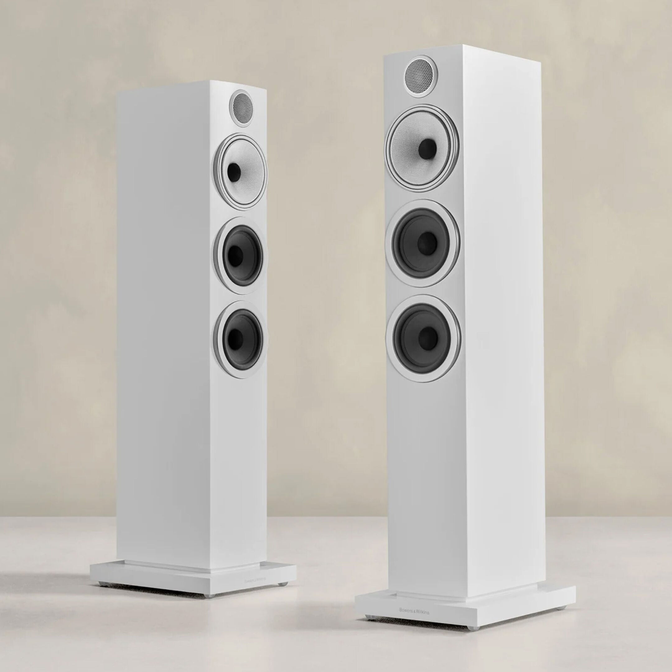 Bowers & Wilkins 704 S3 Floor Standing Speakers - (Pair)