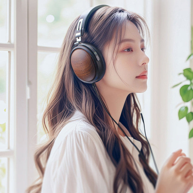 FiiO FT1 Closed-Back Dynamic Headphones with Wood Earcups